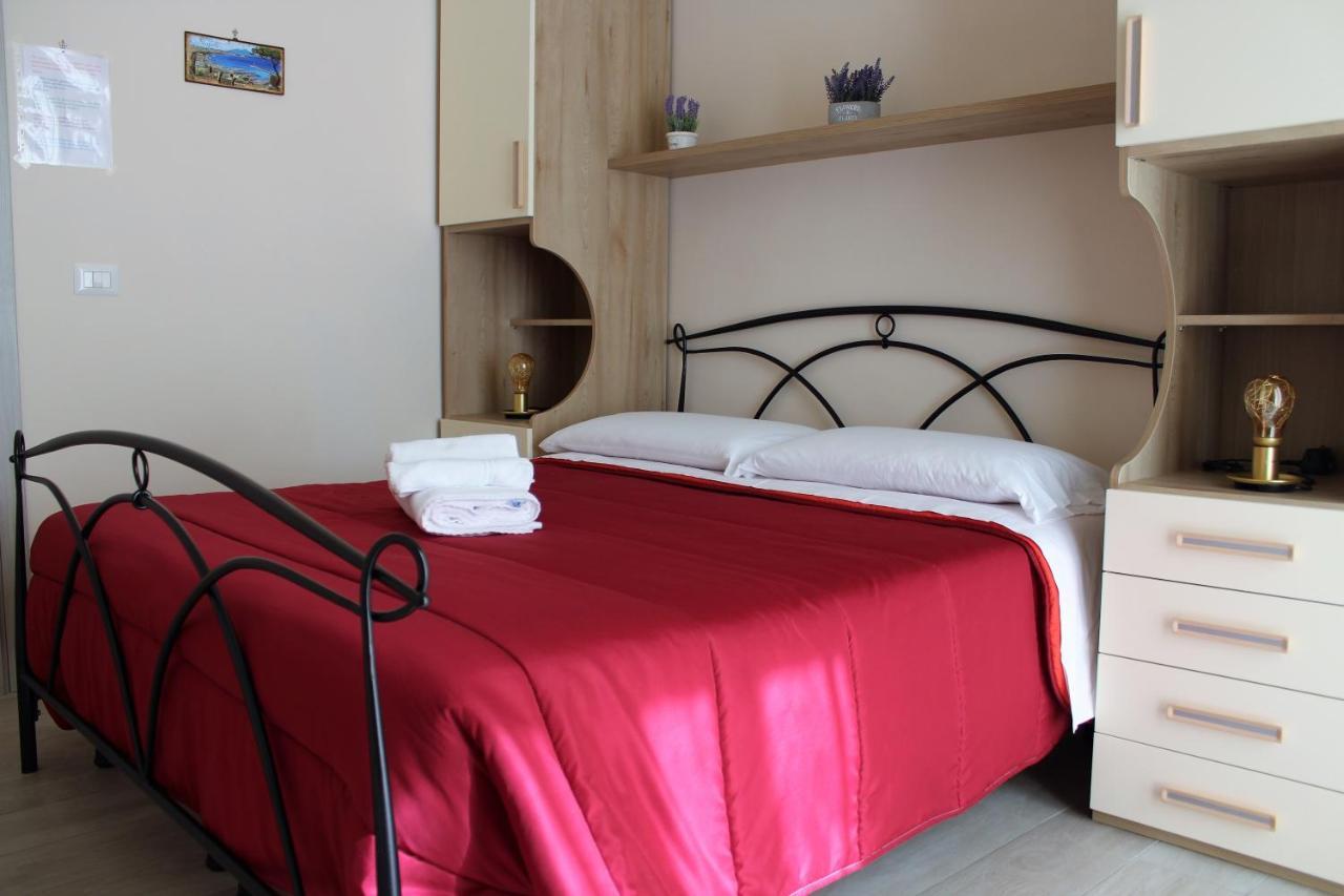 Bed & Breakfast Essenza Di *