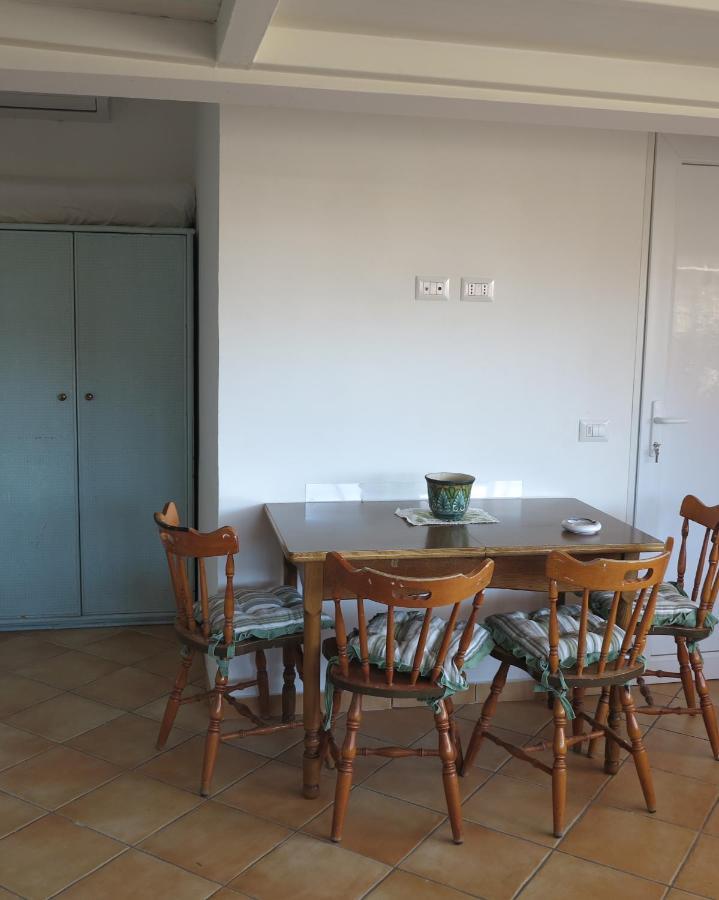 Apartment Bonbonniere In Chiaia District