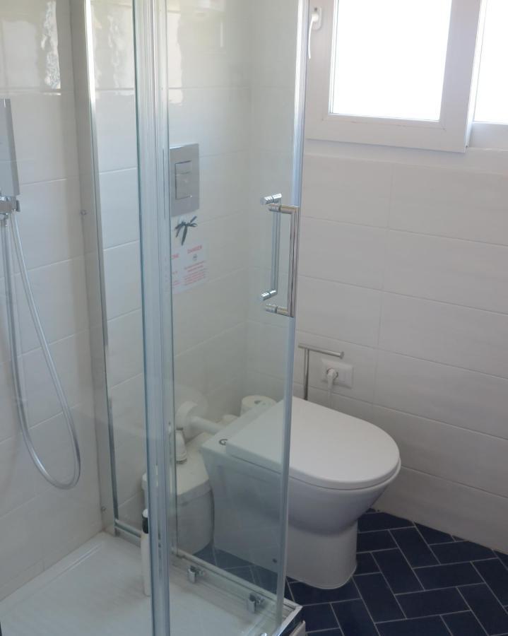 Bonbonniere In Chiaia District Apartment Naples