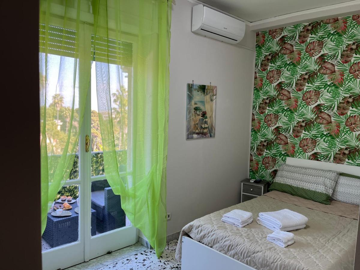 Rosy Bed & Breakfast Naples