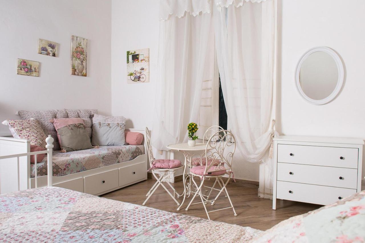 Maison La Mitra - Dimore Partenopee 2* Naples