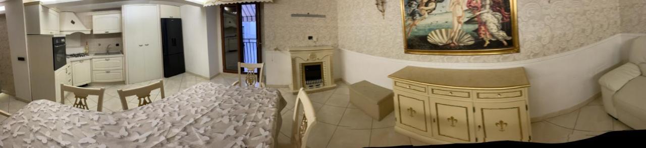 Giusy Apartment Naples