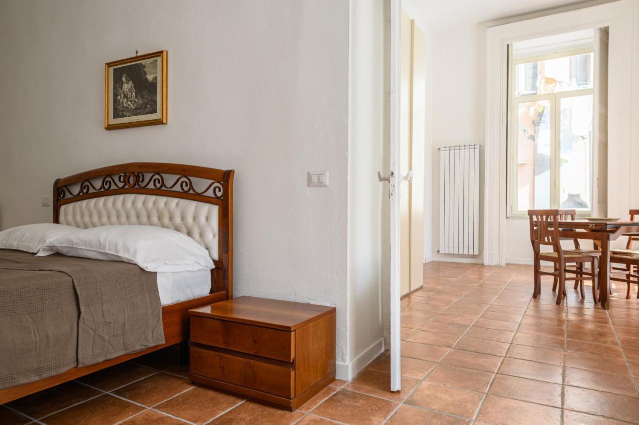 Piazza Portanova Apartment *