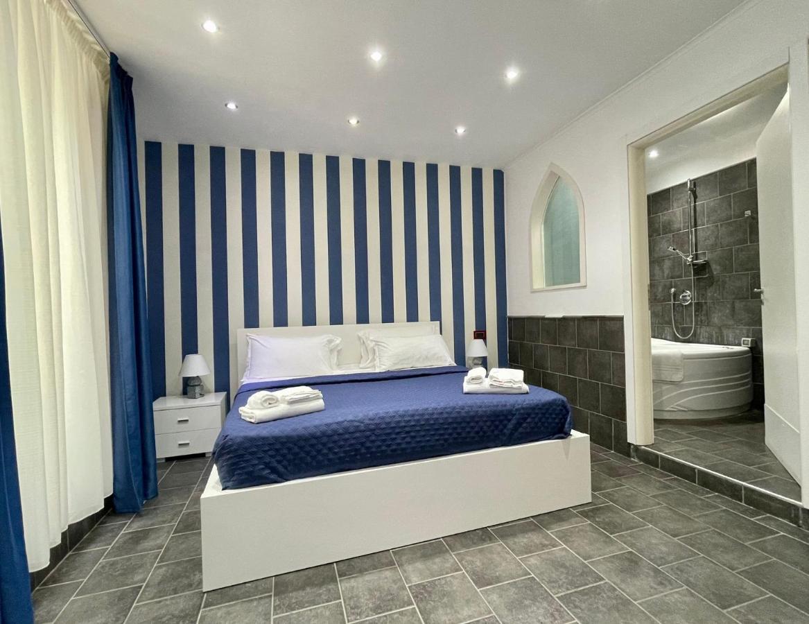 Guest house Yacht Club Angioino *