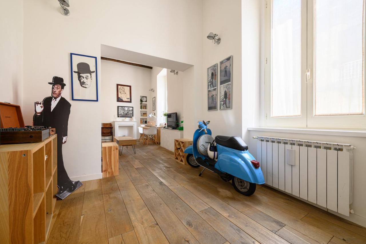 Vespa Apartment *