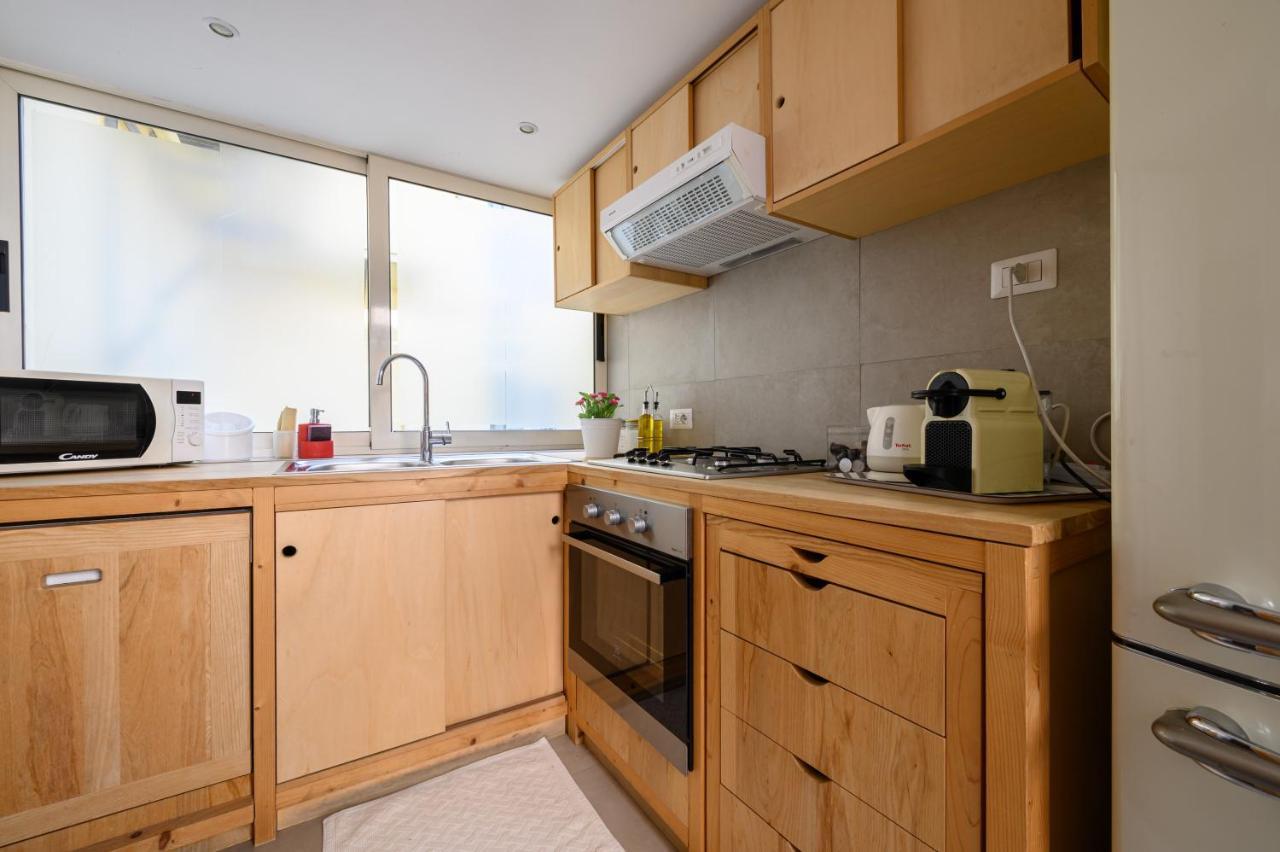 Apartment Vespa Naples