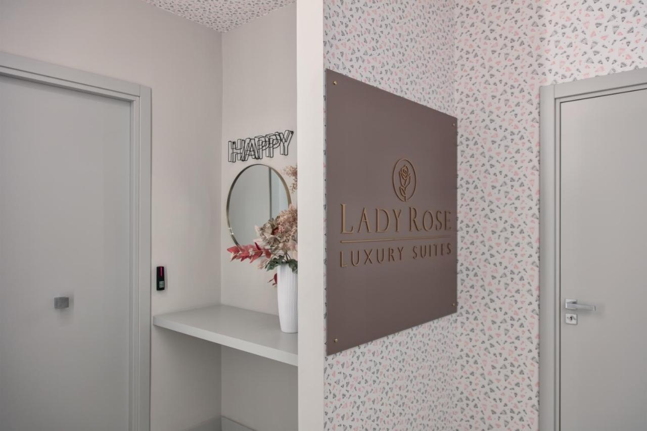 Lady Rose