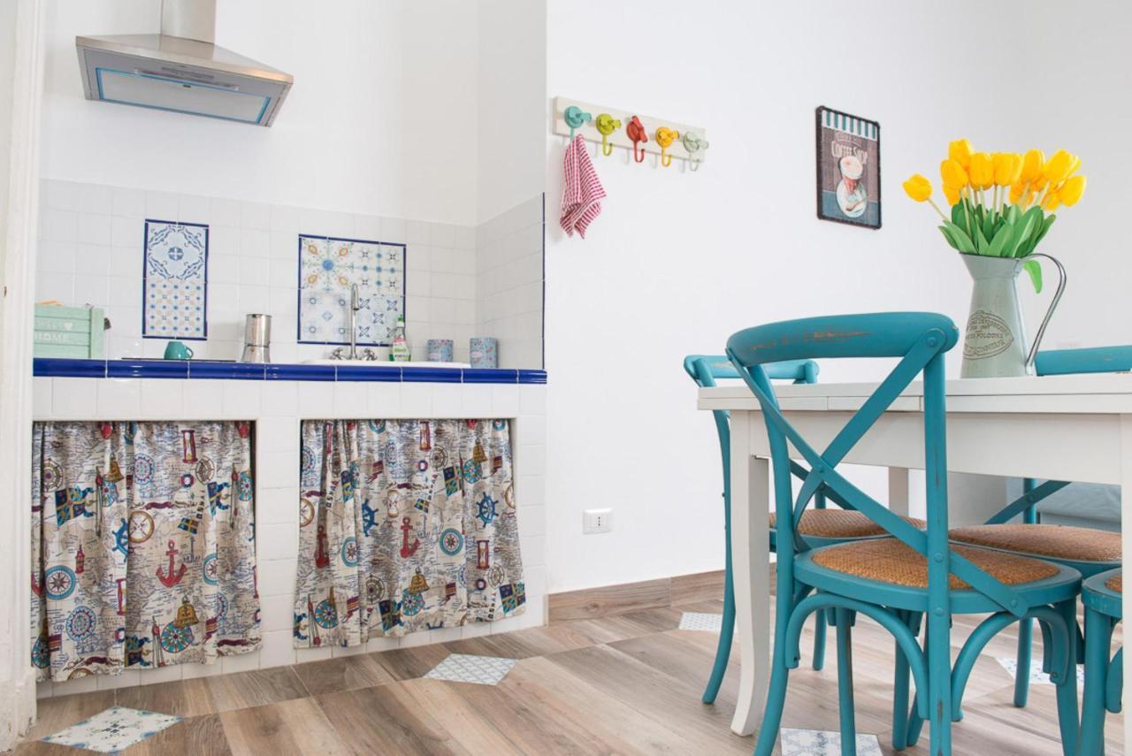 Bed & Breakfast Maison La Mitra - Dimore Partenopee 2*