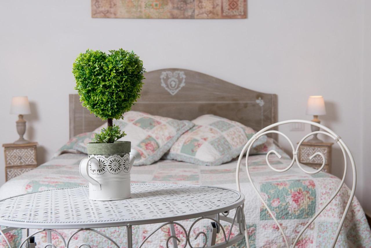 Bed & Breakfast Maison La Mitra - Dimore Partenopee Naples