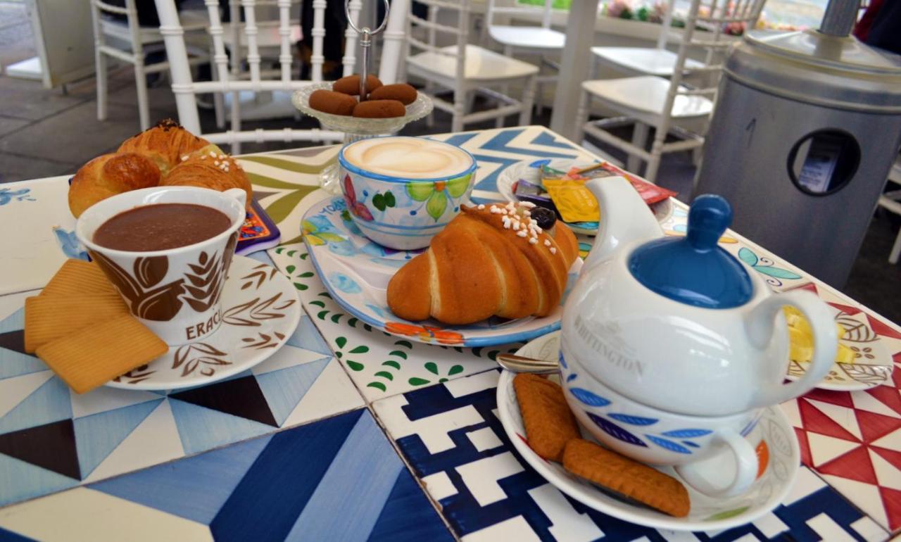 Bed & Breakfast Vanzi Naples
