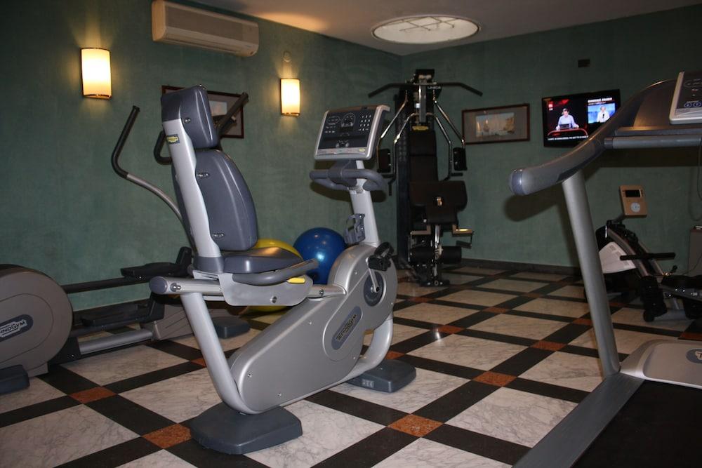 Hotel Culture Capodimonte 4*