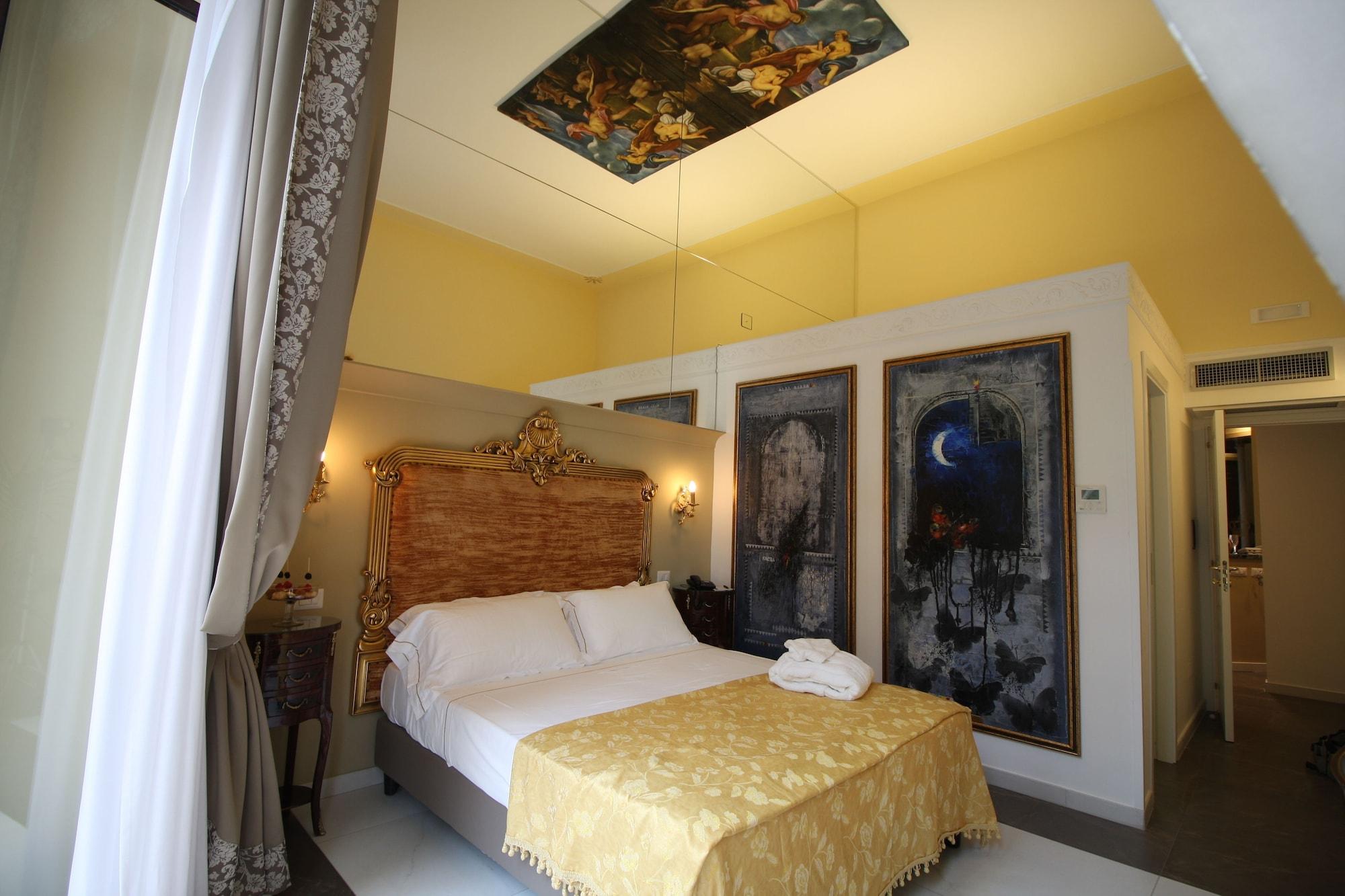 Hotel Art Galleria Umberto 4*