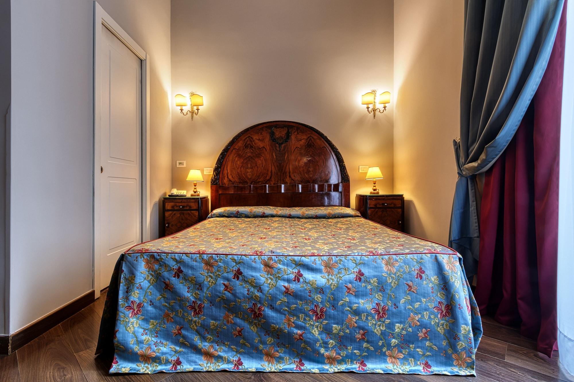 Decumani De Charme 4* Naples