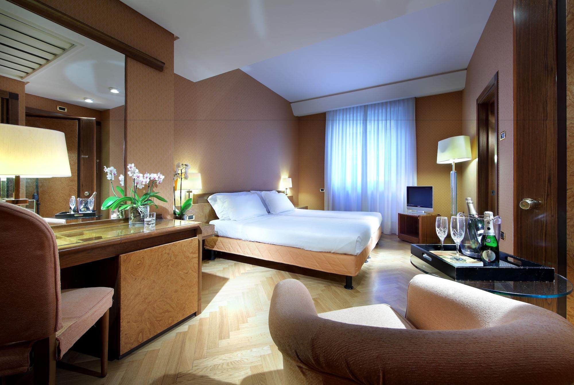 Hotel Exe Majestic