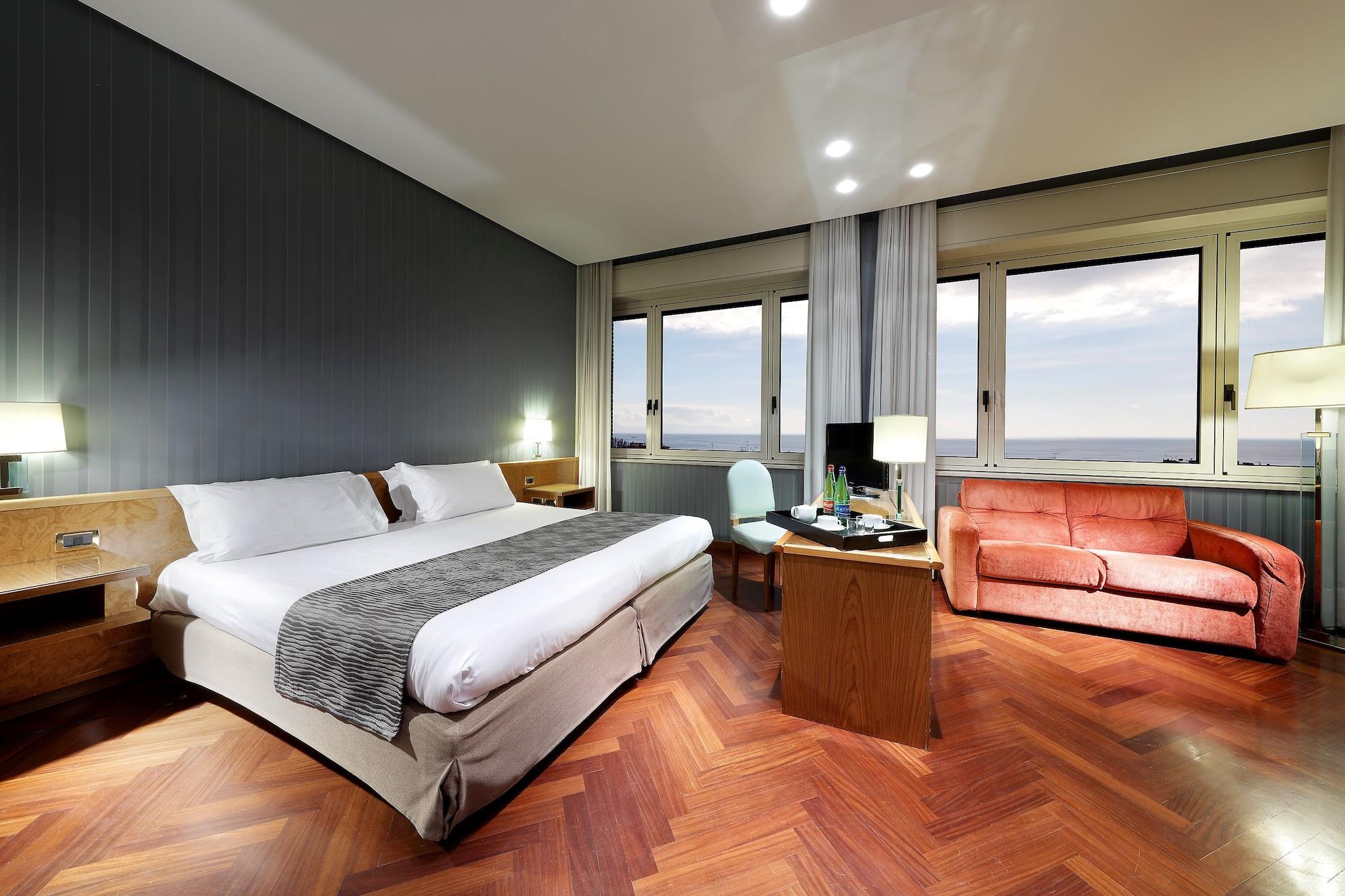 Exe Majestic Hotel 4*
