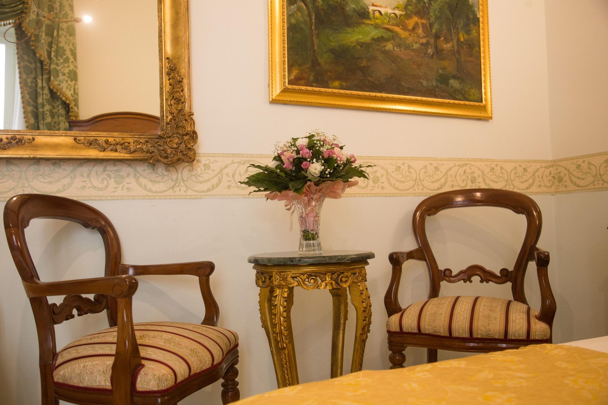 Art Santa Brigida 3* Naples