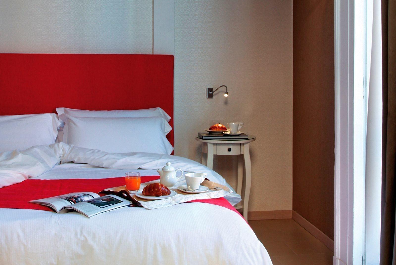 Hotel Napolit'amo Principe 3*
