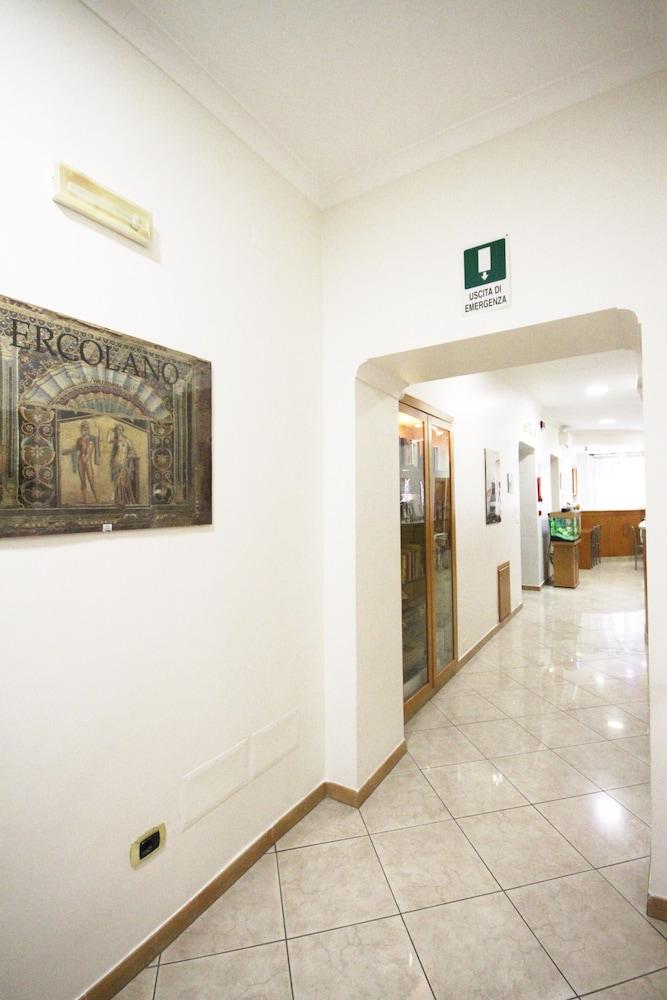 Hotel Zara