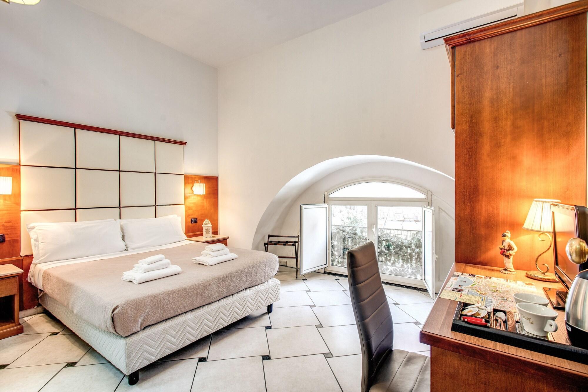 Hotel Garibaldi Naples