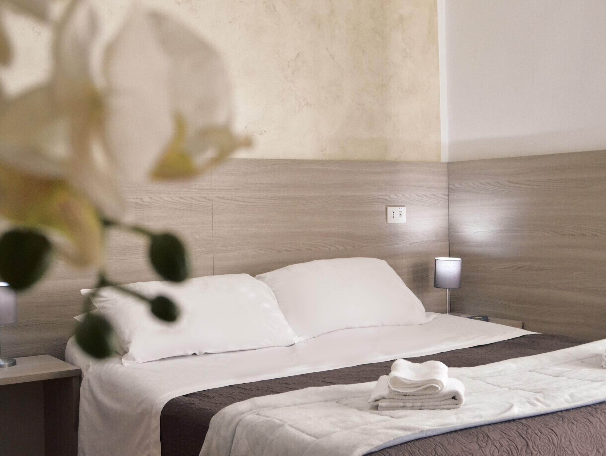 Hotel Colombo 3*