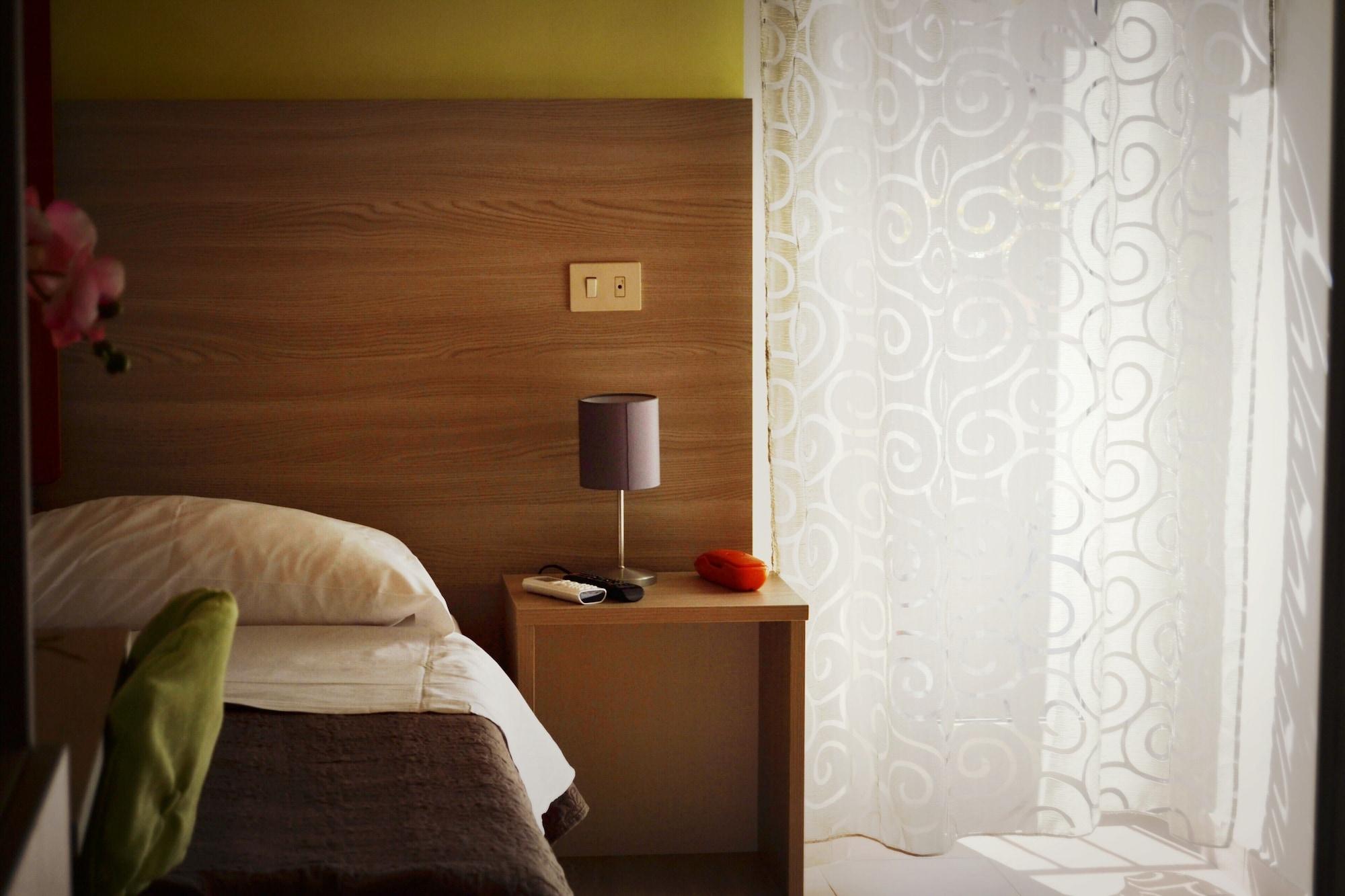 Hotel Colombo Naples
