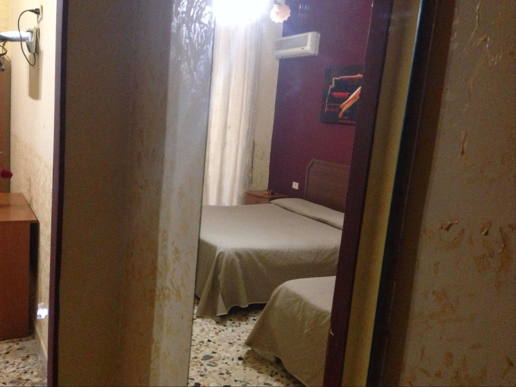 Poker 3* Naples