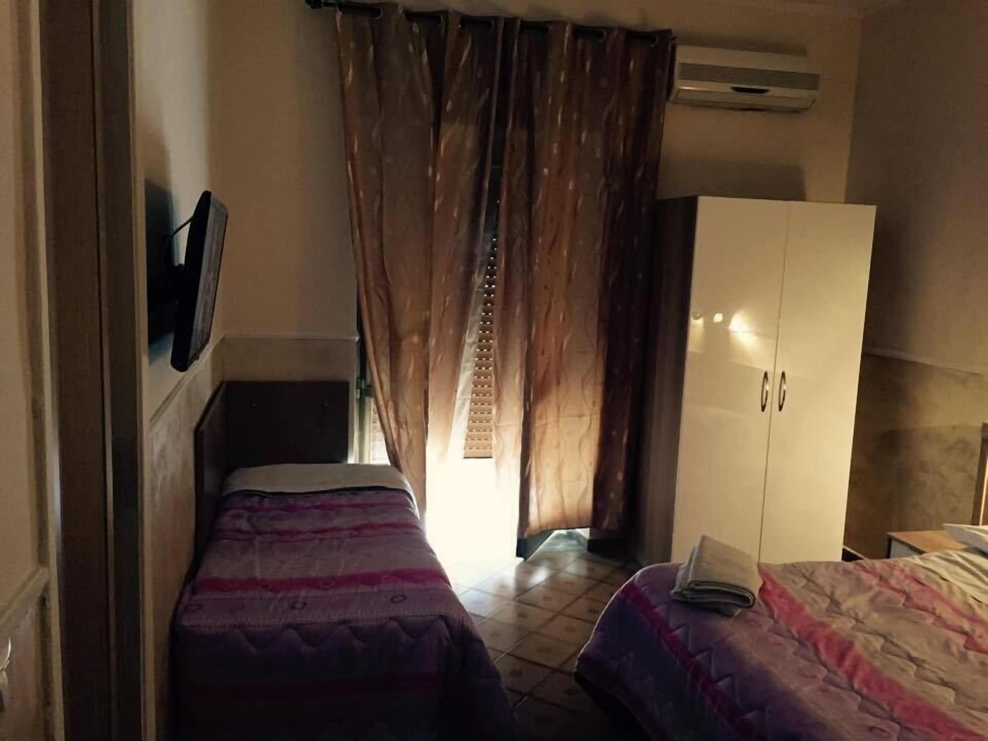 Hotel Viola Naples