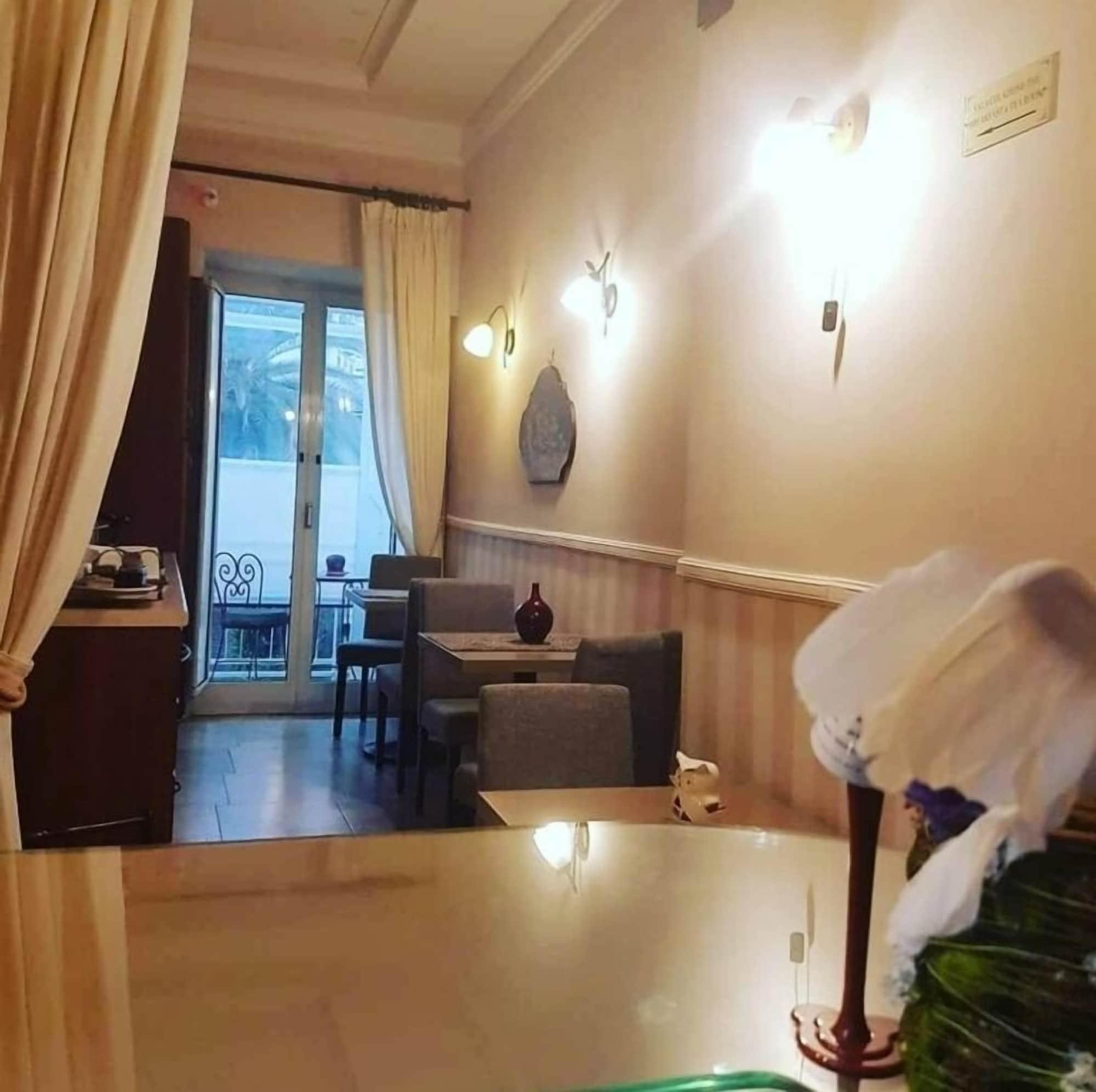 Bed & Breakfast La Dimora Di Nettuno 3*