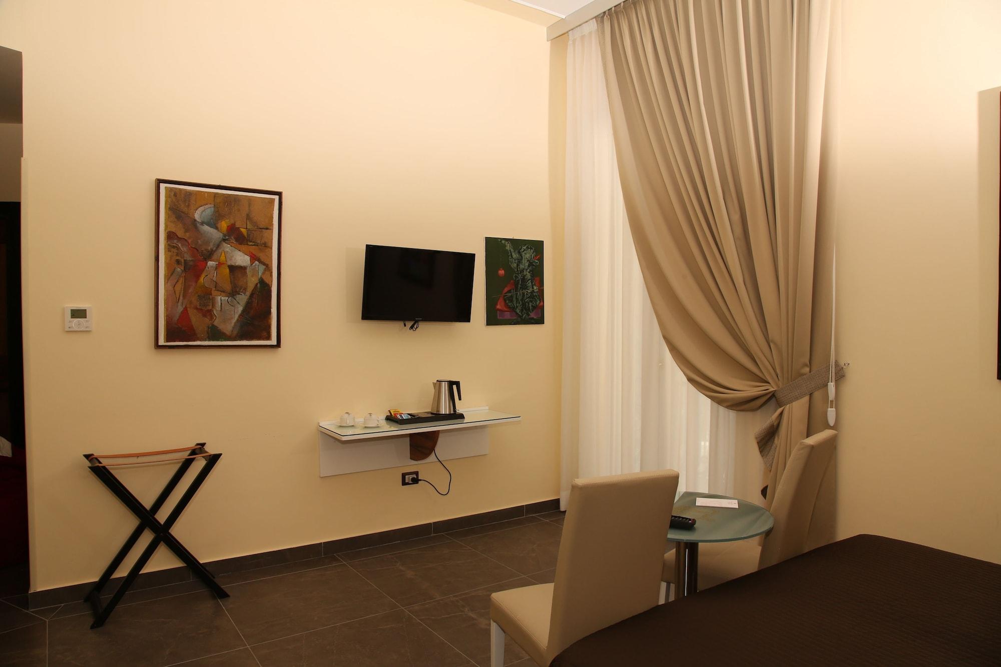 Hotel Art Resort Piazza Carita' Naples