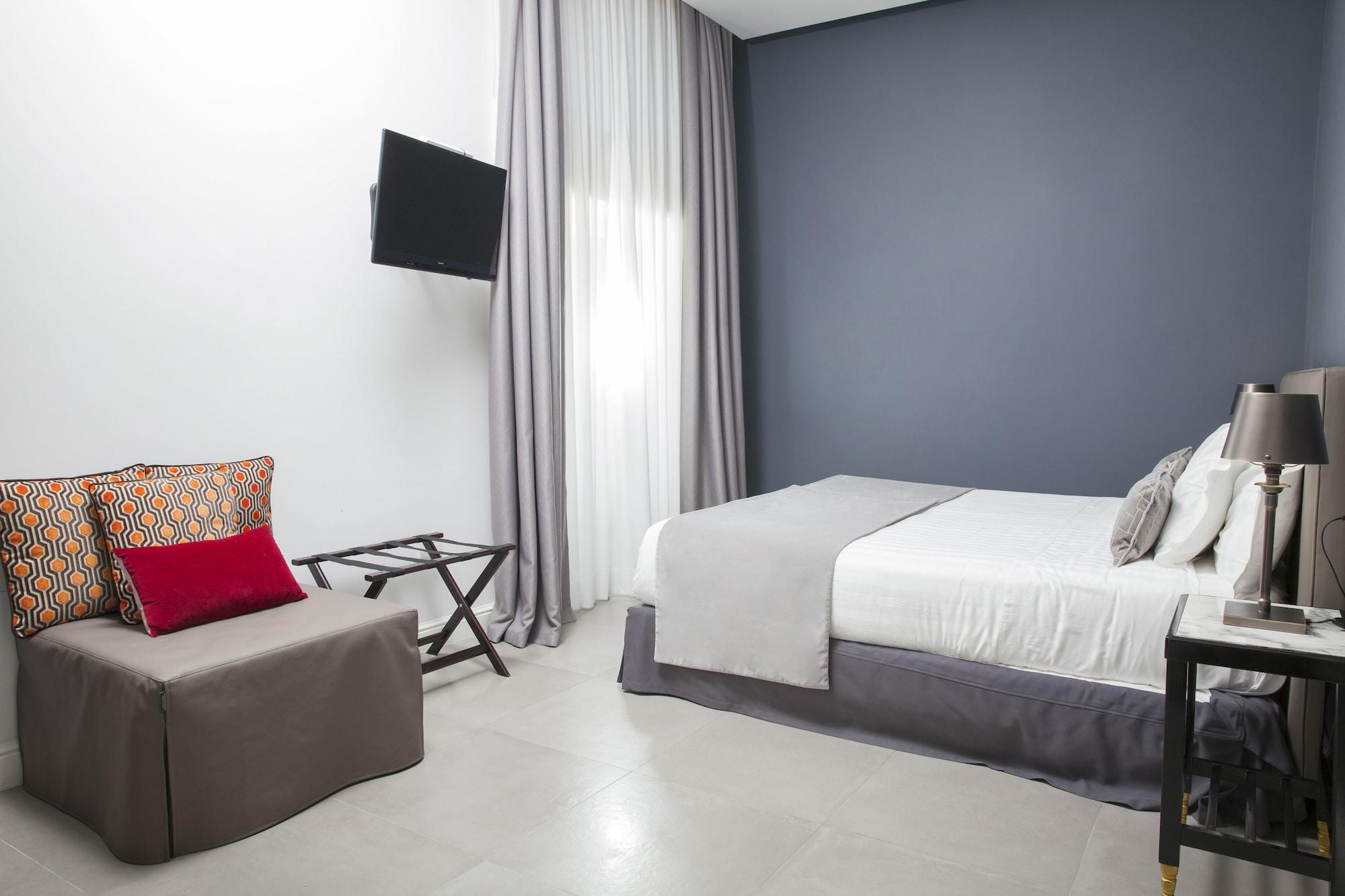 Boutique Metro 900 Hotel 4*