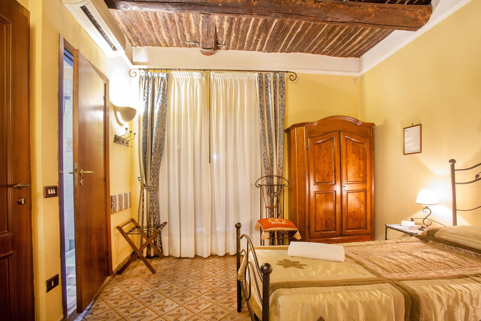 L'alloggio Dei Vassalli Bed & Breakfast 3*