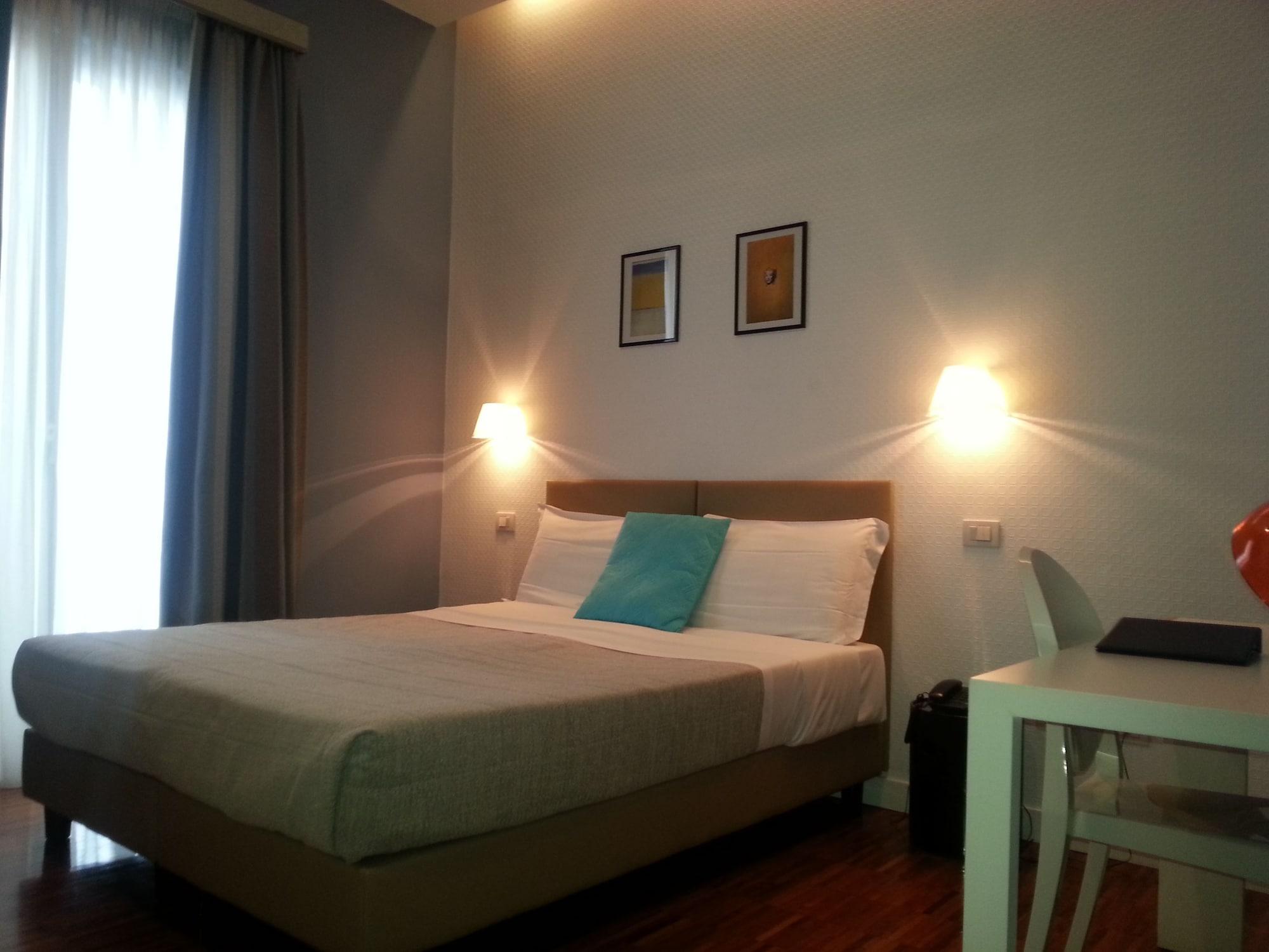 Attico Partenopeo 4*