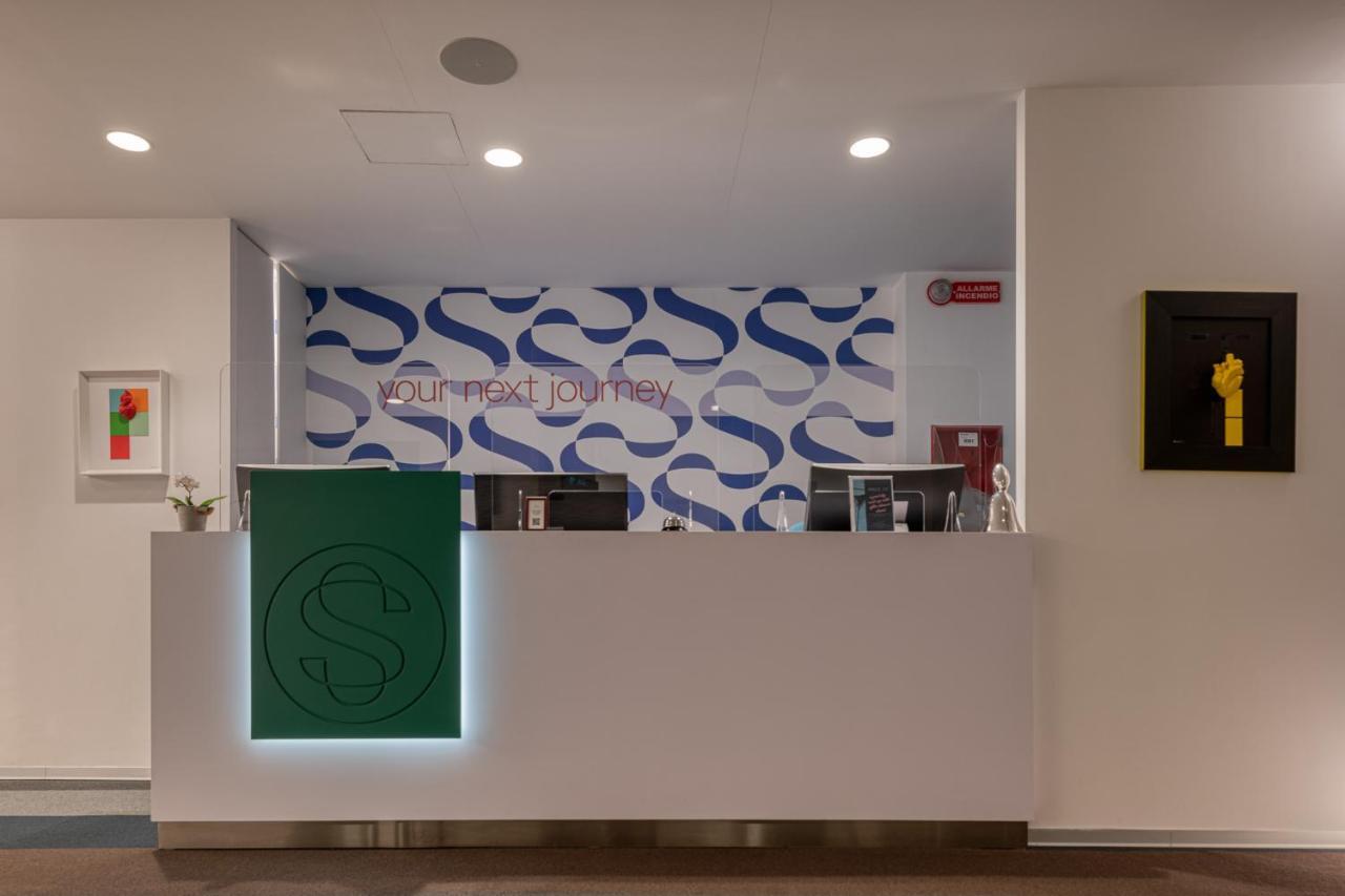 Hotel Smart