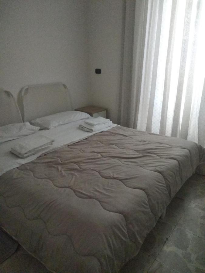 Di F Apartment *