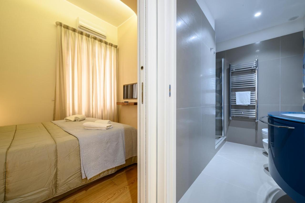 Apartment Via Roberto Savarese 31 *