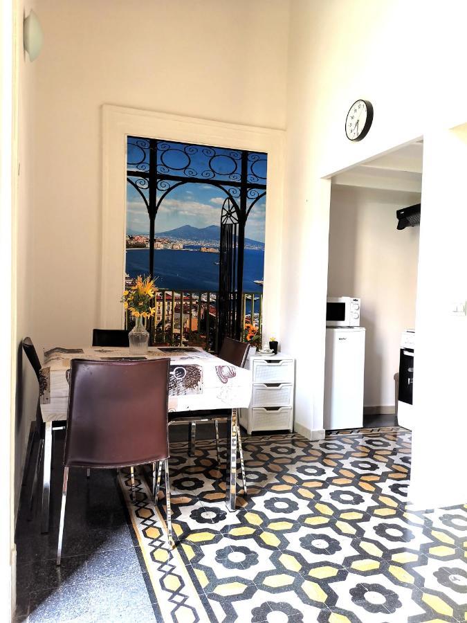 Cuccumella * Naples