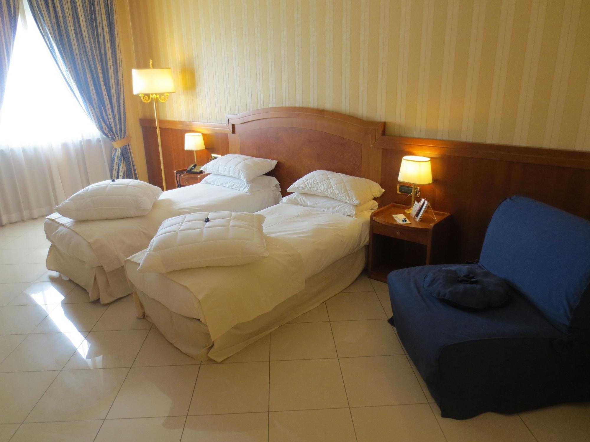 Hotel Joyfull