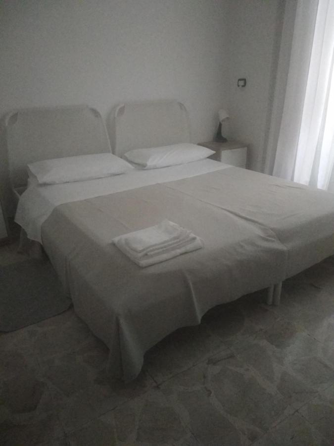 Di F Apartment *