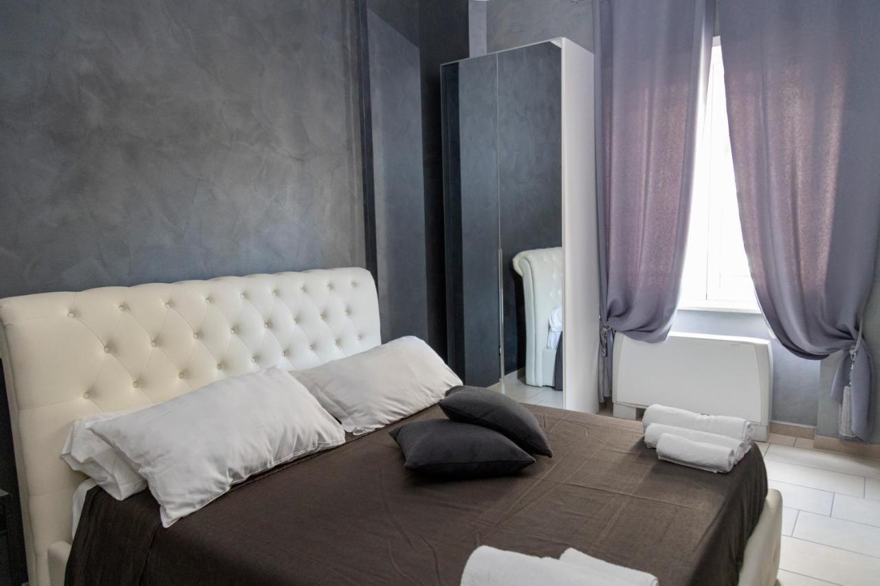 Blackhomenaples Naples