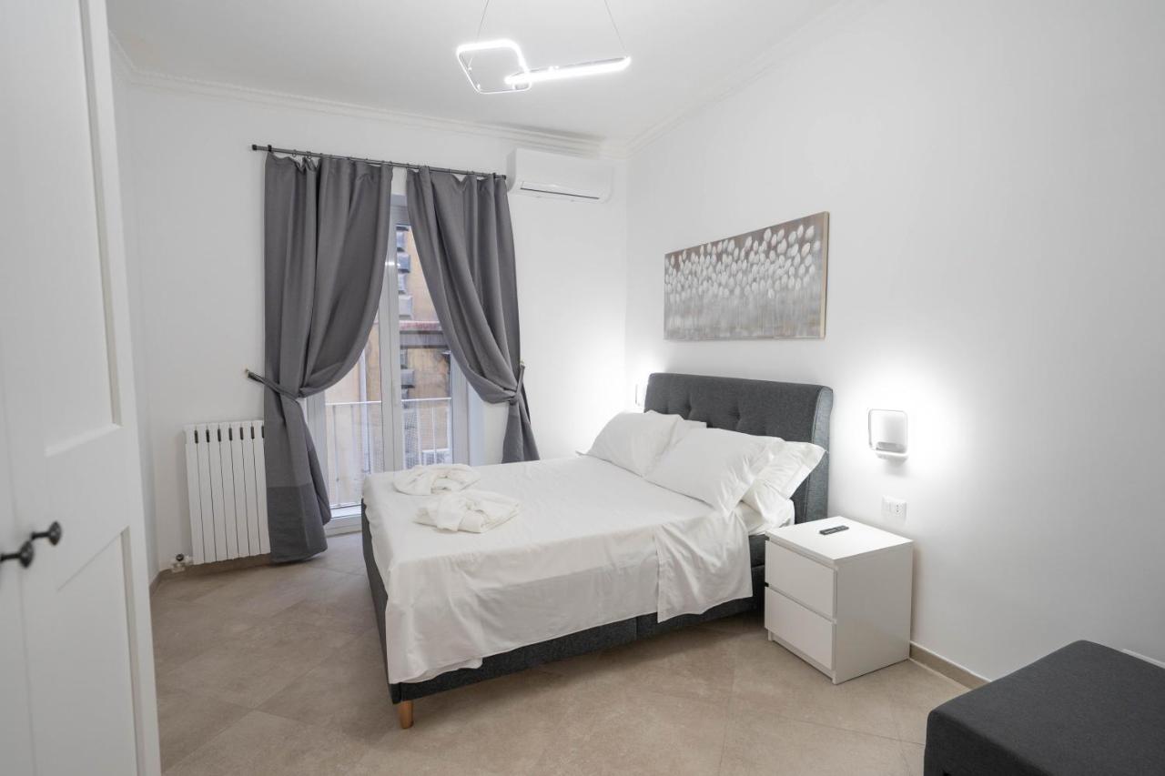 Apartment Chiaia 74 By Dimorra Naples