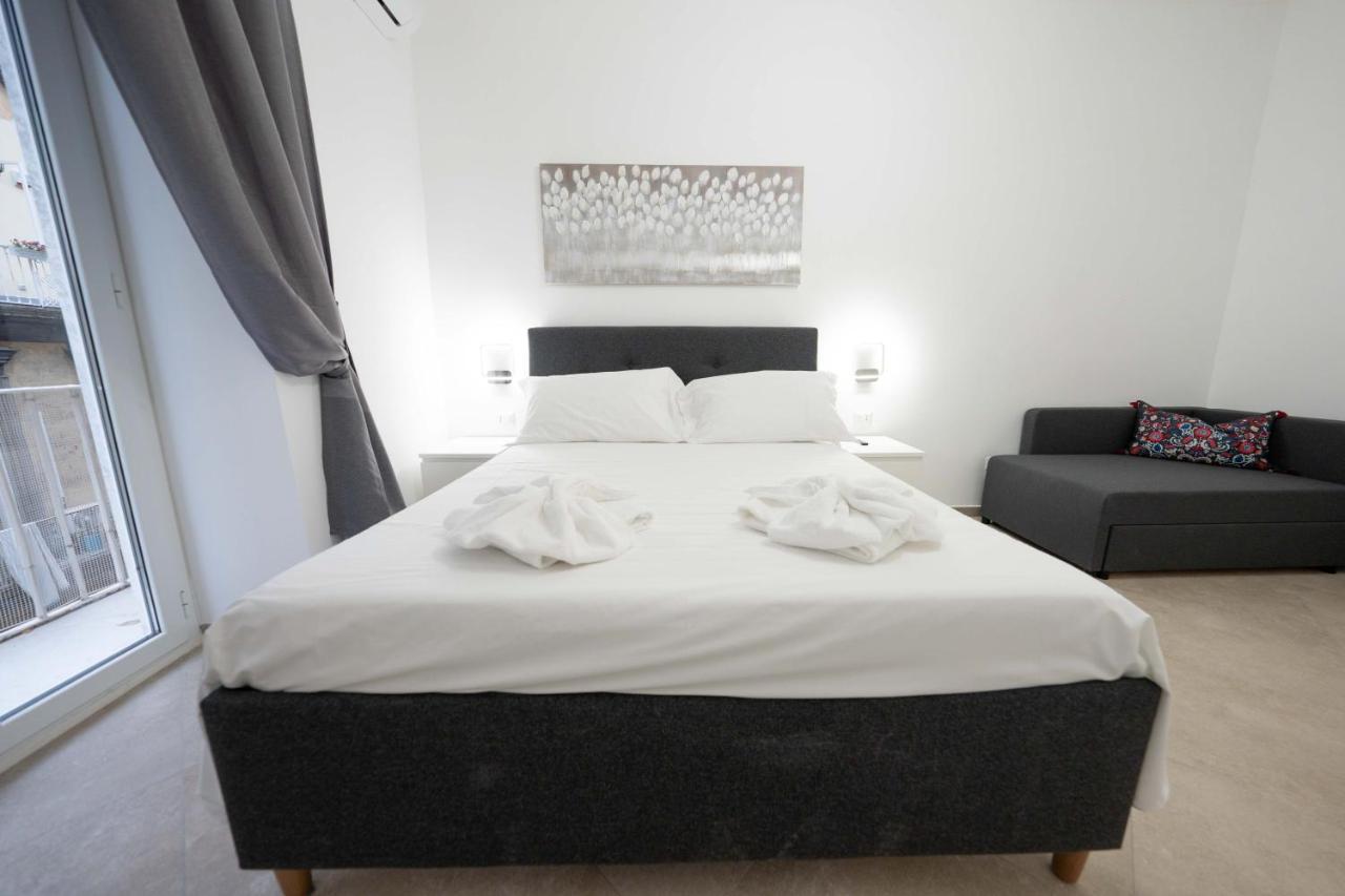Chiaia 74 By Dimorra Apartment Naples