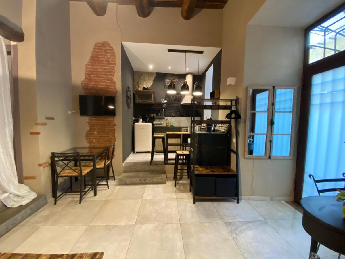 Barrio Flat * Naples