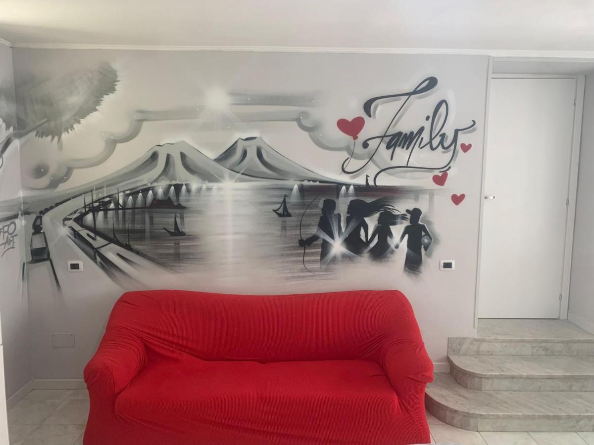 Apartment Materdei Metro Naples