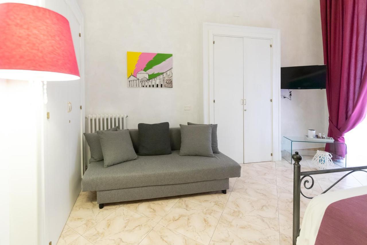 Effe Naples