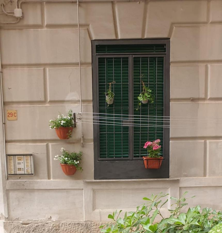 E' Fenestrelle Naples