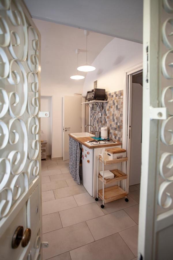 Palazzetto 305 *