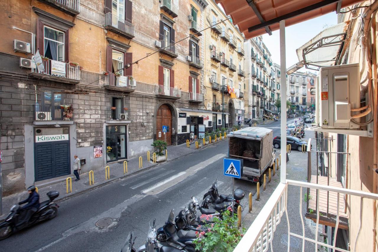 Palazzetto 305 * Naples