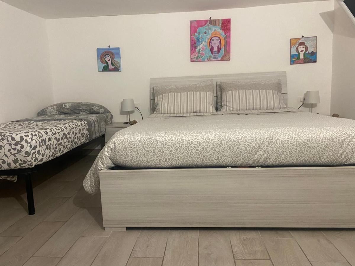 Apartment Miranda Nel Cuore Del Vomero Naples