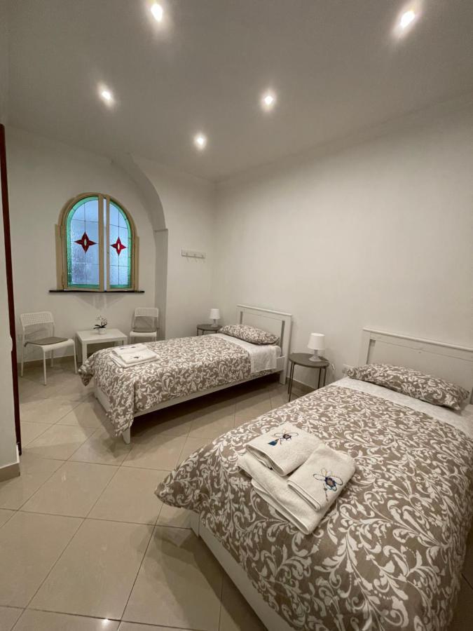 Napule E ... Guest house Naples