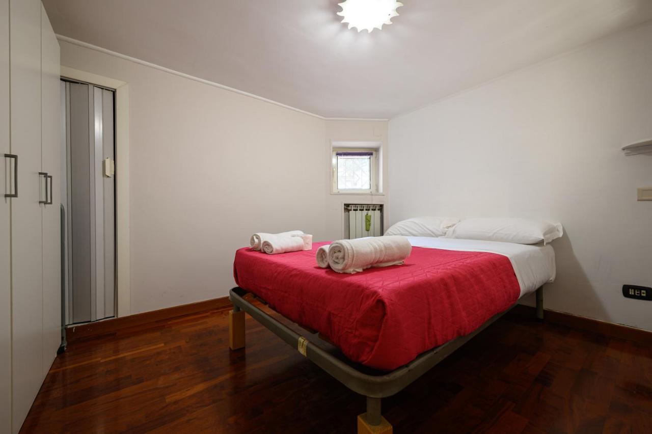 Via M Guadagno N 32 Apartment *